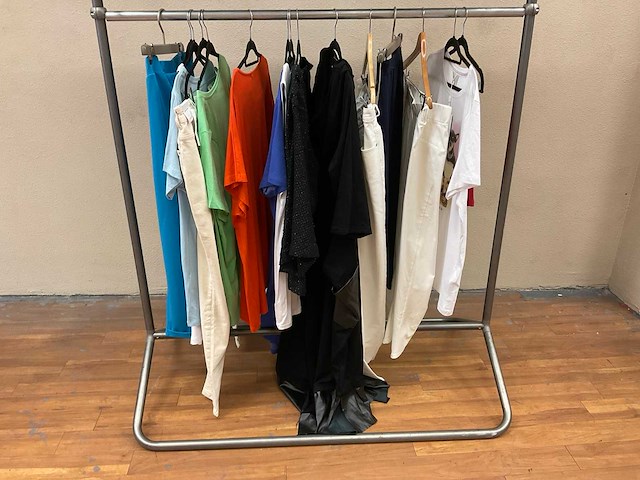 Zhenzi, onl partij grote maten kleding (15x) - afbeelding 1 van  29