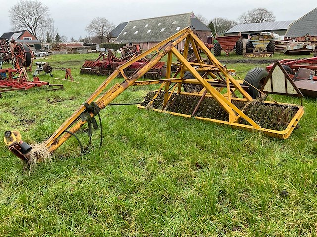Zibo weide-eg met sterwielen - afbeelding 1 van  7