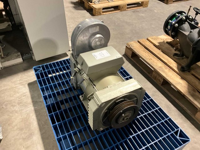 Ziehl-abegg d160.40-4 aandrijfmotor - afbeelding 3 van  7