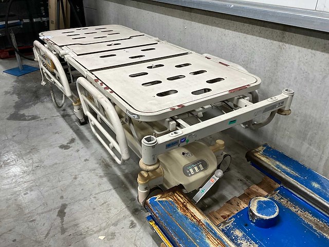 Ziekenhuisbed - afbeelding 1 van  4