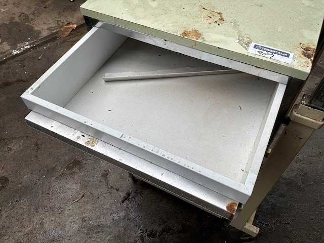 Ziekenhuisnachtkast - afbeelding 2 van  5