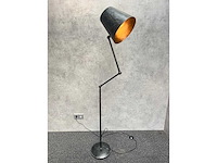 Zijstra - kantelbare vloerlamp - afbeelding 8 van  15