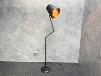 Zijstra - kantelbare vloerlamp - afbeelding 1 van  15