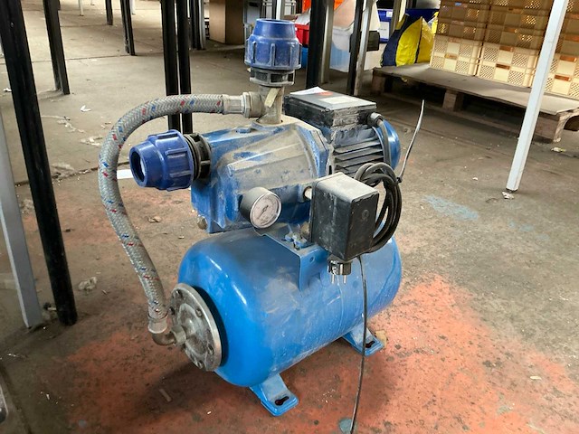 Zilmet hydrofoorpomp - afbeelding 2 van  3