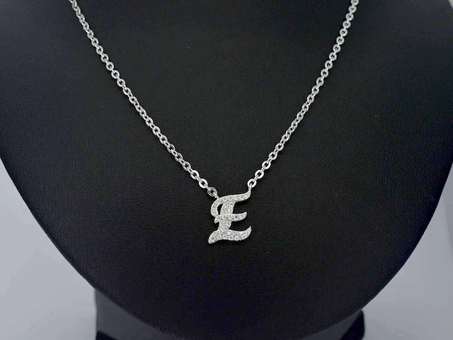 Zilveren collier letter e - afbeelding 2 van  8