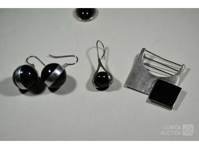 Zilveren hangers - afbeelding 3 van  6