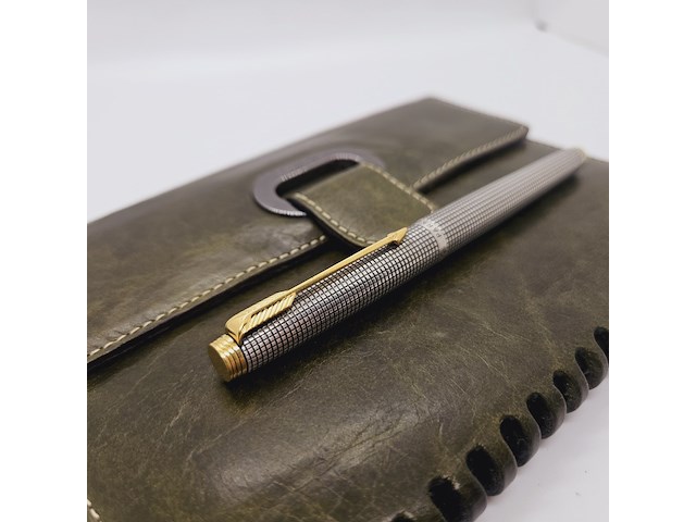 Zilveren parker 75 cicele vulpen met 14kt gouden nib - afbeelding 4 van  9