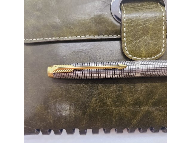 Zilveren parker 75 cicele vulpen met 14kt gouden nib - afbeelding 6 van  9