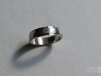 Zilveren ring - afbeelding 1 van  5