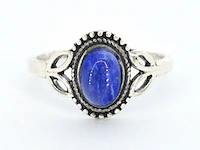 Zilveren sterling ring met een blauwe edelsteen