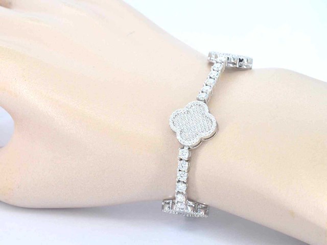 Zilverkleurige schakelarmband met briljanten - afbeelding 3 van  8