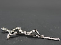 Zilvertinnen crucifix - afbeelding 3 van  5