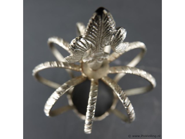 Zilvertinnen kroon - afbeelding 4 van  5