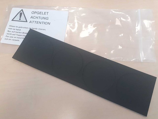 Zimex international - partij zelfklevende rubberen plakkers 46mm - afbeelding 2 van  3