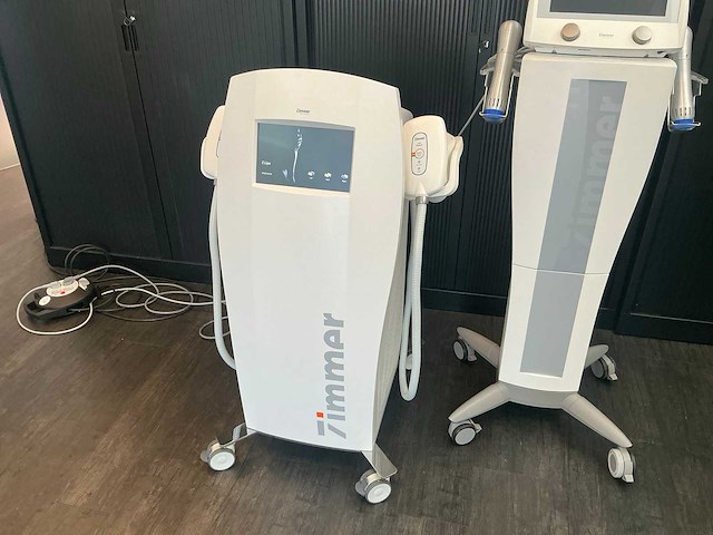 Zimmer z-lipo / z-wave set cryolipolyse en shockwave apparatuur - afbeelding 14 van  20