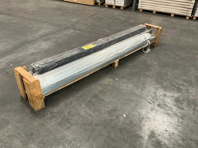 Zinken afvoerbuis, alu profielen, convector - afbeelding 3 van  9