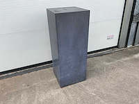 Zinken zuil voor plant of kunststuk - afbeelding 1 van  3