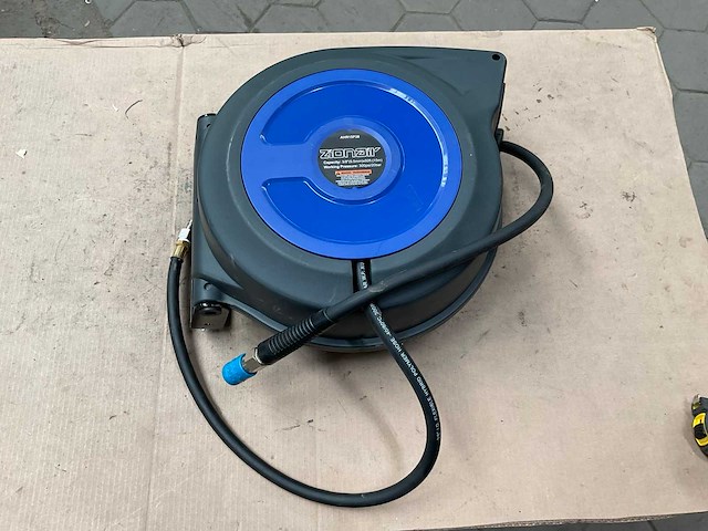 Zionair ahr15p38 air hose reel - afbeelding 1 van  3
