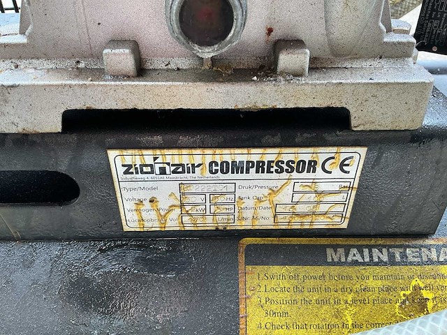 Zionair luchtcompressor - afbeelding 4 van  9