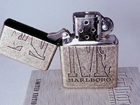 Zippo marlboro limited edition aansteker met doos - afbeelding 5 van  6
