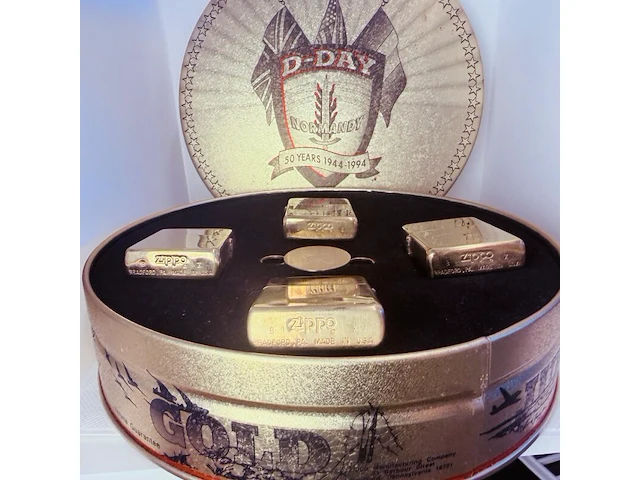 Zippo ww2 limited edition aanstekers - d-day geallieerden - afbeelding 4 van  7