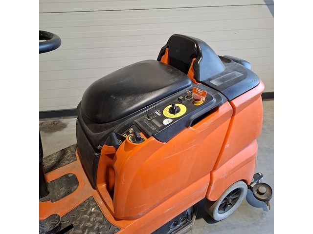 Zit schrob-/zuigmachine 65cm accu kärcher, b90r, 2018 - afbeelding 2 van  19