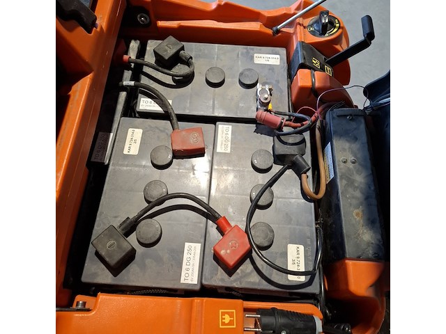 Zit schrob-/zuigmachine 65cm accu kärcher, b90r, 2018 - afbeelding 6 van  19