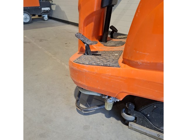 Zit schrob-/zuigmachine 65cm accu kärcher, b90r, 2018 - afbeelding 19 van  19