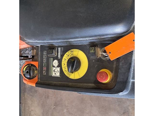 Zit schrob-/zuigmachine 65cm accu kärcher, b90r, bouwjaar 2018 - afbeelding 2 van  20