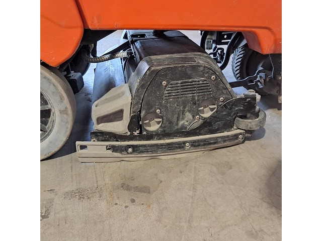 Zit schrob-/zuigmachine 65cm accu kärcher, b90r, bouwjaar 2018 - afbeelding 10 van  20