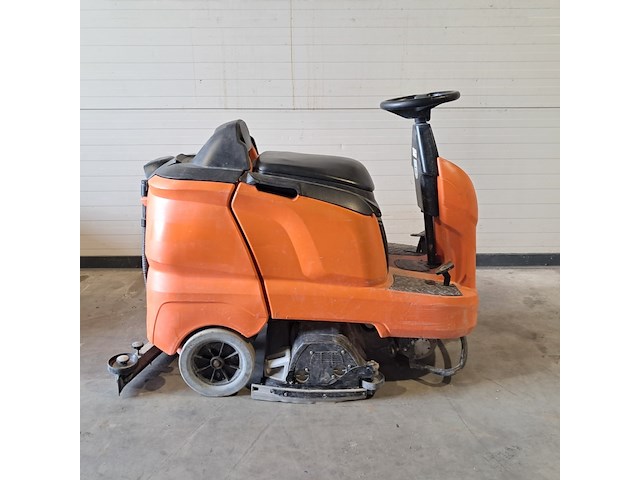 Zit schrob-/zuigmachine 65cm accu kärcher, b90r, bouwjaar 2018 - afbeelding 12 van  20