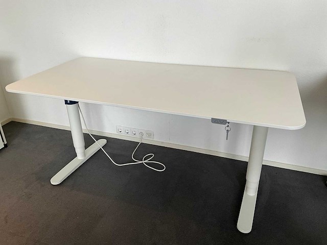 Zit-sta bureau (3x) - afbeelding 1 van  6