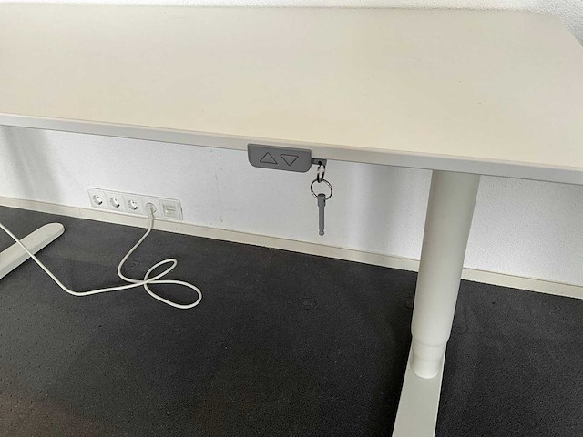 Zit-sta bureau (3x) - afbeelding 3 van  6