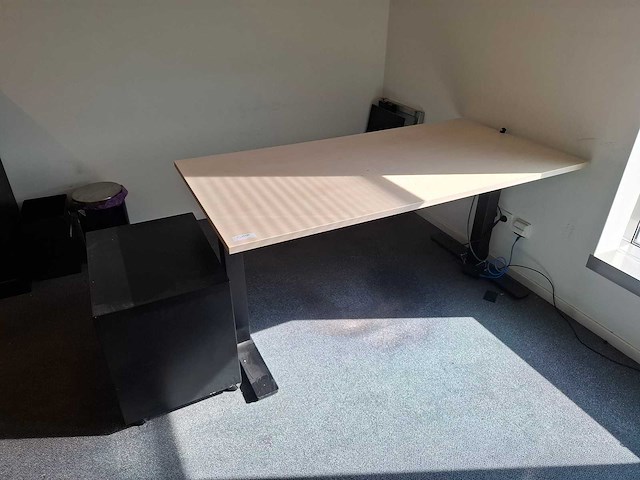 Zit sta bureau elektrisch - afbeelding 1 van  3