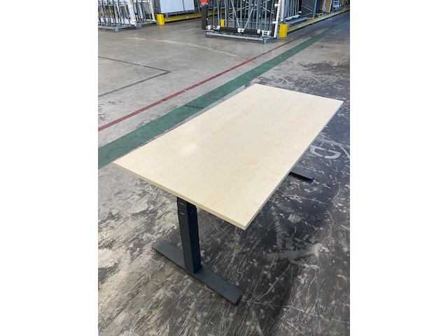 Zit sta bureau, lichte kleur hout - afbeelding 3 van  4