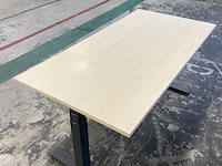 Zit sta bureau, lichte kleur hout - afbeelding 3 van  4