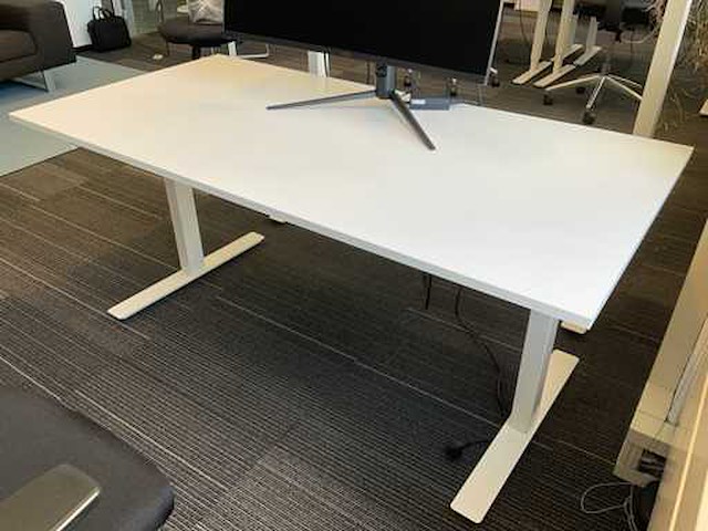 Zit sta bureau - afbeelding 9 van  13