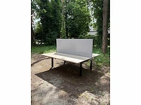 Zit-sta duo bureau 200 x 100 cm; hoogte 65–125 cm