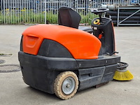 Zit veeg-/zuigmachine 100cm accu kärcher, km100/100r bp, bouwjaar 2018 - afbeelding 17 van  23