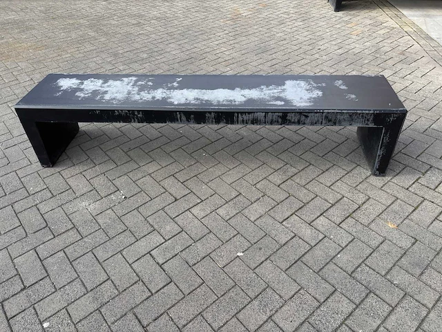 Zitbank beton - zwart gecoat - 220 x 45 x 45 cm - afbeelding 1 van  3