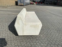 Zitbank beton 200 cm - afbeelding 3 van  6