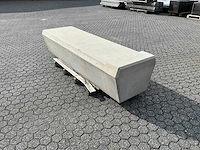 Zitbank beton 200 cm - afbeelding 10 van  11