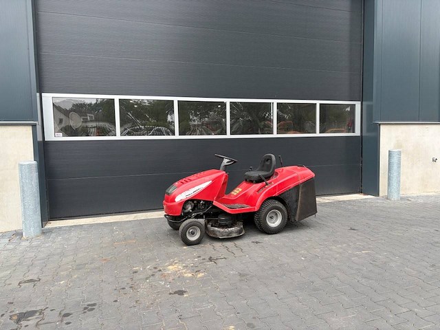 Zitmaaier castelgarden jr 92 benzine 12.5pk 1999 - afbeelding 1 van  1