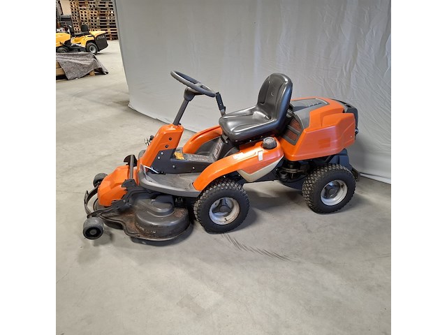 Zitmaaier , husqvarna, r 213c, oranje - afbeelding 12 van  19