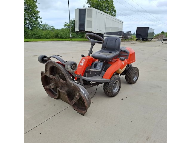 Zitmaaier husqvarna, r216, bouwjaar 2012 - afbeelding 12 van  21