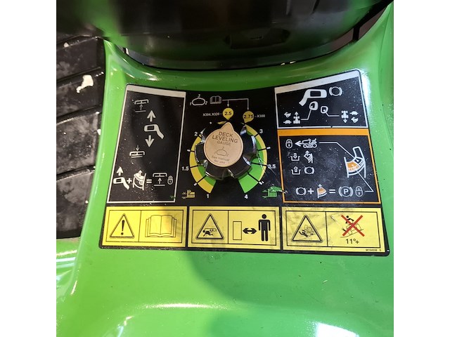 Zitmaaier, john deere, x320, 2006 - afbeelding 5 van  30