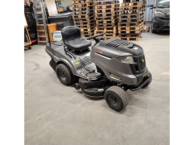 Zitmaaier , kawasaki / helington, h 105 hk - afbeelding 1 van  19