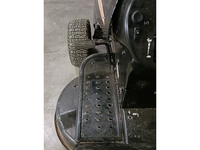 Zitmaaier, partner, p12597, zwart, 2011 - afbeelding 5 van  28