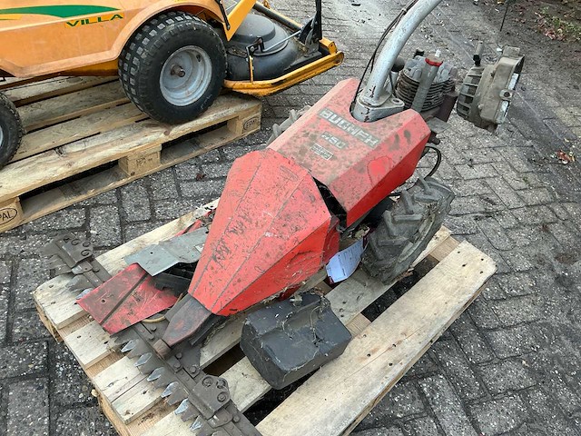 Zitmaaier / robotmaaier / vingerbalkmaaier / veegmachine (6x) - afbeelding 17 van  22