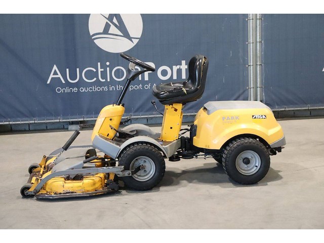 Zitmaaier stiga park compact 16 benzine 2007 - afbeelding 1 van  1